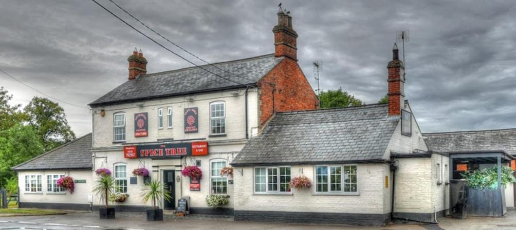 The Fordham Inn Sharnbrook Exteriör bild